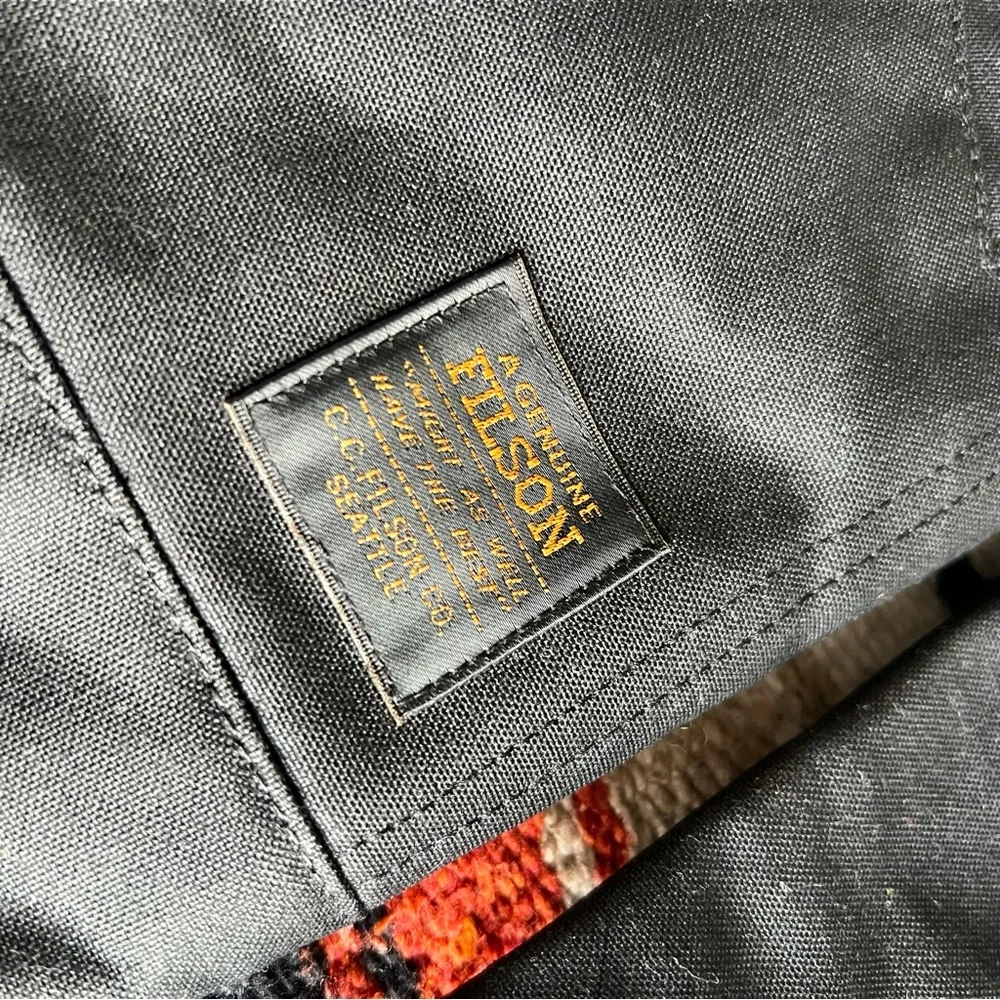 Filson durable waxed